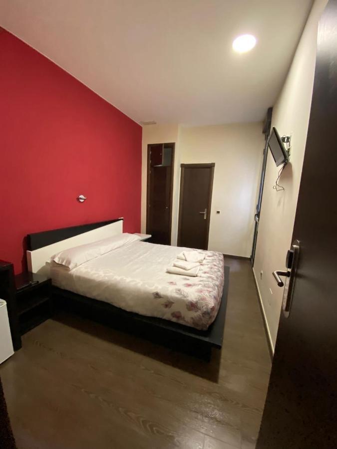 Hostal Corazon De מדריד מראה חיצוני תמונה