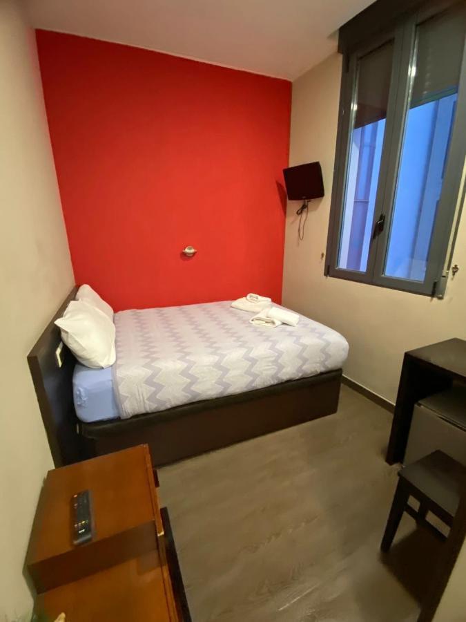 Hostal Corazon De מדריד מראה חיצוני תמונה