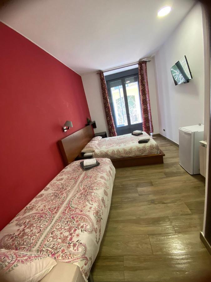 Hostal Corazon De מדריד מראה חיצוני תמונה
